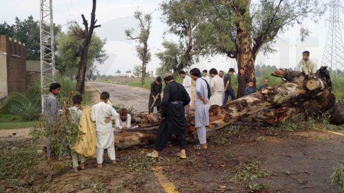 Το Πακιστάν απομάκρυνε 150.000 ανθρώπους έπειτα από προειδοποίηση Ινδίας για πλημμύρες