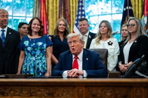 Ο Τραμπ δεν χάρηκε αλλά και δεν αιφνιδιάστηκε από τη ρωσική επίθεση στο Κίεβο