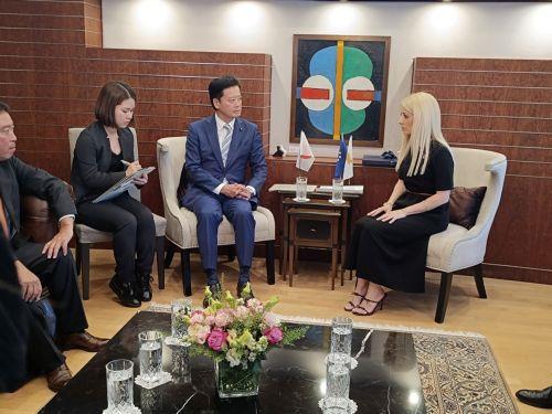 Ενίσχυση διμερών σχέσεων συζήτησαν ΠτΒ - Αντιπρόεδρος Βουλής Ιαπωνίας