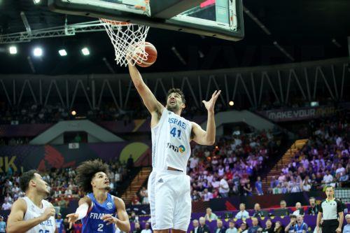 EuroBasket: Μεγάλη νίκη για Ισραήλ, «αλάνθαστη» η Πολωνία, το πρόγραμμα της Δευτέρας
