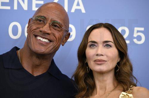 Ντ. Τζόνσον -Έ. Μπλαντ στη πρεμιέρα του «The Smashing Machine» στη Βενετία