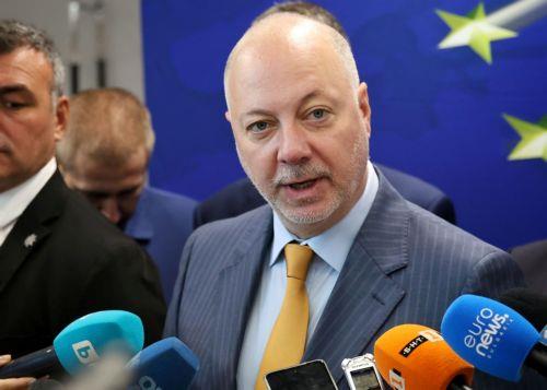 Δεν απαιτείται έρευνα για GPS στο αεροπλάνο της φον ντερ Λάιεν, λέει ο Βούλγαρος Πρωθυπουργός