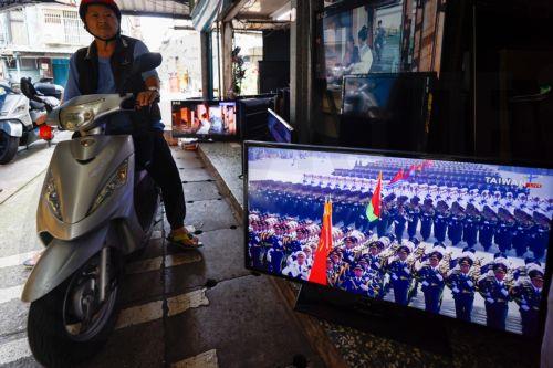 Το Πεκίνο απαντά στις δηλώσεις Τραμπ ότι δεν στοχοθετεί οποιοδήποτε τρίτο μέρος