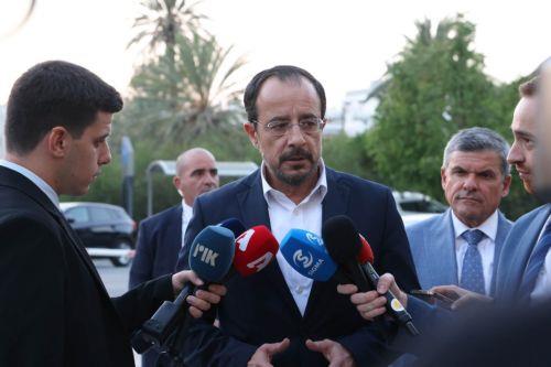 Πρώτα να δούμε αποτέλεσμα διαλόγου λέει ο ΠτΔ σε σχέση με απόφαση για παναπεργία