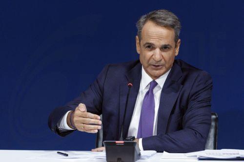 Πραγματοποιείται το 12ο μνημόσυνο του πρώην Προέδρου Κληρίδη, εκφωνεί τον επιμνημόσυνο λόγο ο Κ. Μητσοτάκης