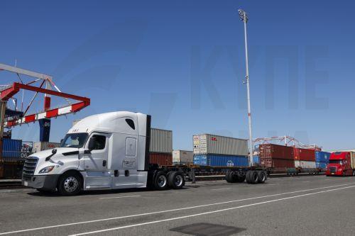 Επιβολή από κοινού με ΕΕ επιπρόσθετων δασμών σε Κίνα και Ινδία θέλει ο Τραμπ