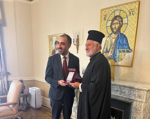 Με τον Αρχιεπίσκοπο Αμερικής συναντήθηκε ο νέος Γεν. Πρόξενος της Κύπρου στη ΝΥ
