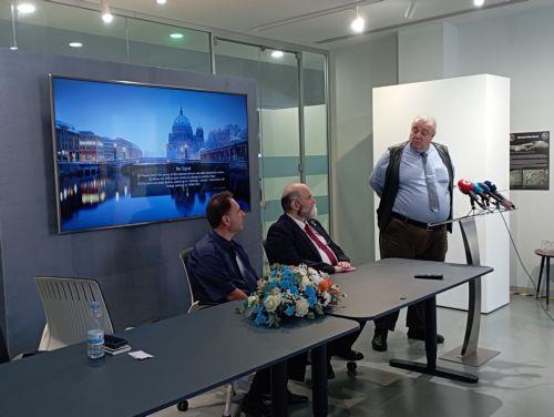 CSEO - Kapodistrian University sign agreement on space research and innovation