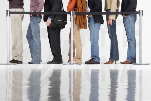 Ετήσια μείωση 9,5% στους εγγεγραμμένους ανέργους τον Ιούνιο