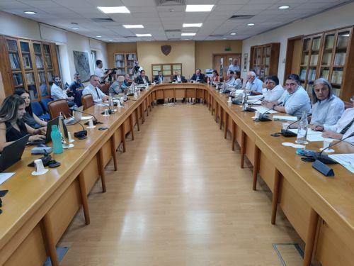 Επ. Προσφύγων: Πρόταση ΥΠΟΙΚ για κανονισμούς για απώλεια χρήσης κατεχομένων περιουσιών