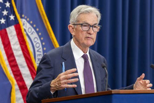 Η Fed αναμένεται να μειώσει το επιτόκιο κατά 25 μονάδες τον Οκτώβριο και ξανά τον Δεκέμβριο