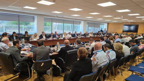 Oλοκληρώνεται η αξιολόγηση κόστους ζημιών οικοδομών από πυρκαγιές, είπε ο ΓΔ του ΥΠΕΣ στη Βουλή