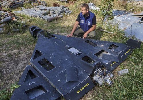 Τρεις νεκρούς από ρωσικές επιδρομές ανακοίνωσε ο Ζελένσκι