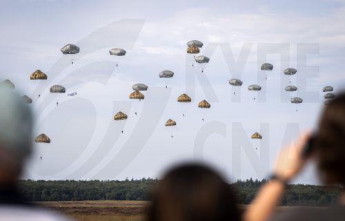 H Βουλγαρία τιμά την Ημέρα Αλεξιπτωτιστών για τη συμβολή τους στον Β Παγκόσμιο