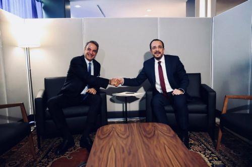 President Christodoulides briefs Mitsotakis on Cyprus issue, Athens-Nicosia fully committed to GSI