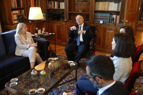 Στήριξη στον αγώνα των συγγενών αγνοουμένων εξέφρασε ο Ελληνας Πρόεδρος