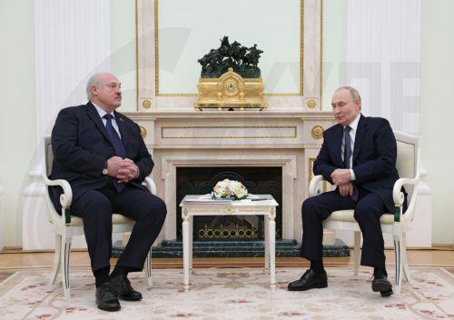 Ο Λουκασένκο προτείνει τροφοδοσία με πυρηνική ενέργεια τμημάτων Ουκρανίας που ελέγχονται από Ρωσία