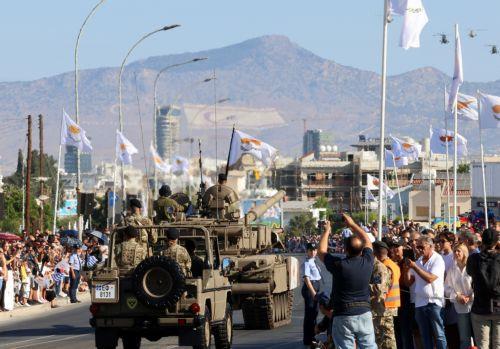 Πρέπει να γίνουν ριζικές αλλαγές στην ΕΦ λέει το Volt