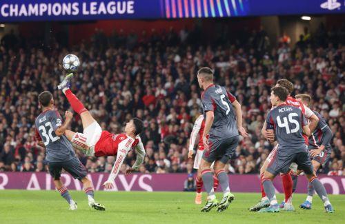 Ήττα για Ολυμπιακό στο Emirates, νίκη Παρί στη Βαρκελώνη, αποτελέσματα βαθμολογία CL