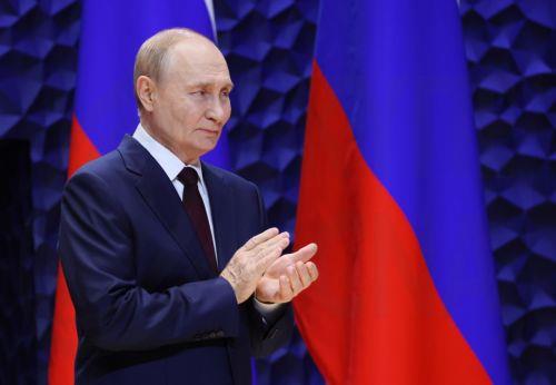 Δεν σχεδιάζεται τηλεφωνική επικοινωνία Τραμπ-Πούτιν με αφορμή τα γενέθλια του δεύτερου