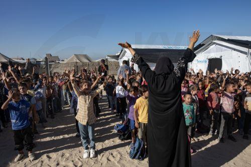 Aρχισαν να αποσύρονται οι ισραηλινές δυνάμεις λέει η Πολιτική Προστασία στη Γάζα