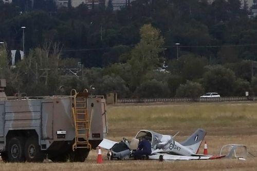 Δύο τραυματίες από την πρόσκρουση του εκπαιδευτικού αεροσκάφους στο Τατόι
