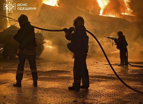 Ρωσική επίθεση διέκοψε την ηλεκτροδότηση σε περιοχές της Οδησσού