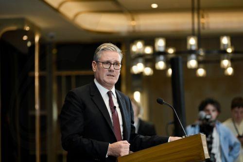 Η Βρετανία καλεί συμμάχους Ουκρανίας να αυξήσουν τις δωρεές όπλων μακράς εμβέλειας