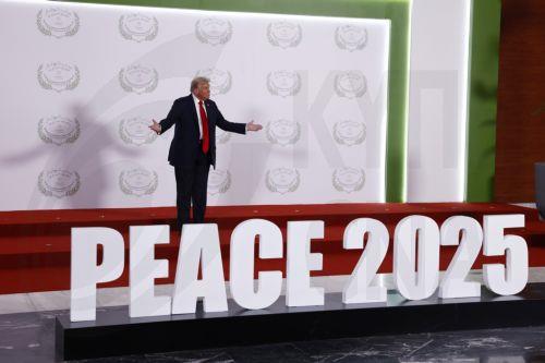 Ο Τραμπ στην υπογραφή συμφωνίας εκεχειρίας μεταξύ Ταϊλάνδης και Καμπότζης