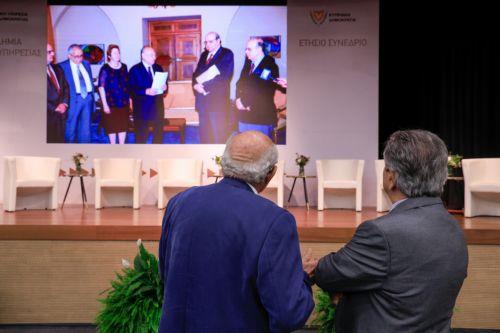 Ενίσχυση ανεξαρτησίας δικαιοσύνης από μεταρρύθμιση θεσμού Γ. Εισαγγελέα, είπε ο Επίτροπος ΜακΓράθ