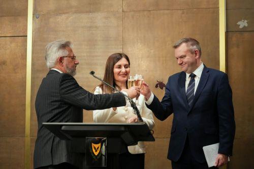 Deputy Minister highlights strategic importance of shipping at London event marking Cyprus independence