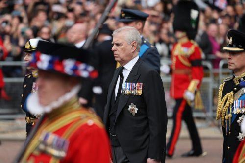 Αφαιρείται το όνομα του τέως πρίγκιπα Αντριου από οδό στη Βόρεια Ιρλανδία