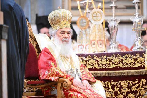 Η παρουσία Κασσιανίδου στη χειροτονία Αρχιεπισκόπου Σινά επιβεβαιώνει δεσμούς φιλίας