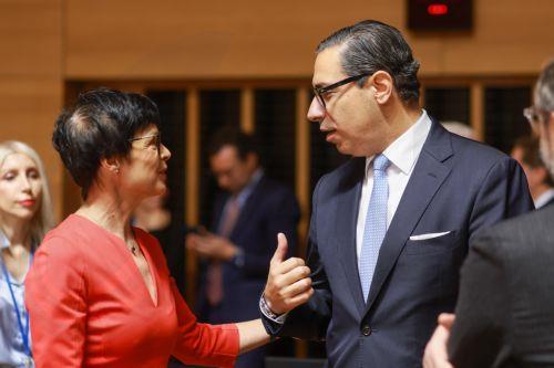 Στα Ηνωμένα Αραβικά Εμιράτα ο ΥΠΕΞ για το 16ο Φόρουμ «Sir Bani Yas»