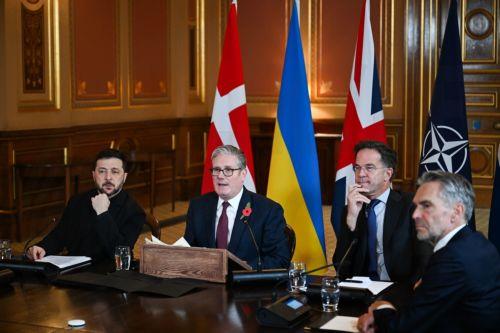 Οι ΗΠΑ εξετάζουν ακόμη αν θα δώσουν πυραύλους Τόμαχοκ στο Κίεβο λέει ο ΓΓ ΝΑΤΟ