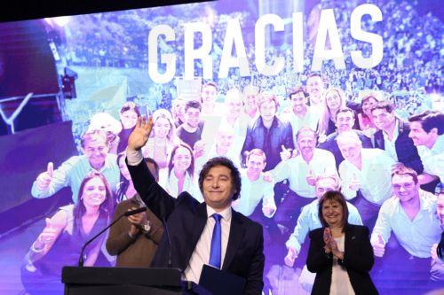 Ο Αργεντινός Πρόεδρος χαιρέτισε τον θρίαμβο της παράταξής του στις εκλογές