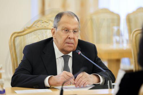 Ο Πεσκόφ διέψευσε ξανά ότι υπάρχει ζήτημα στη συνεργασία Λαβρόφ-Πούτιν