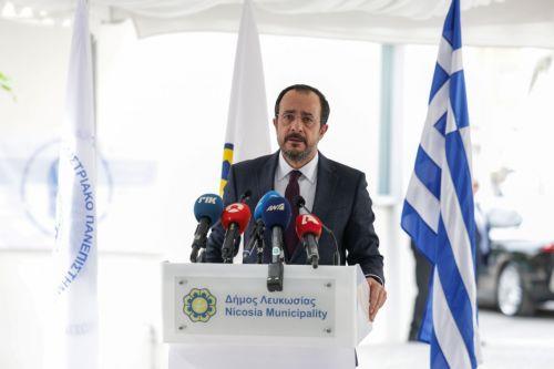 Cyprus a gateway for investments in the EU and the Middle East, President says
