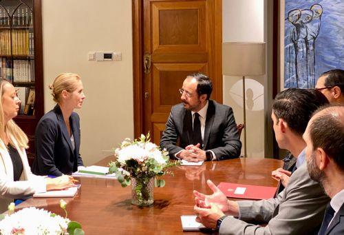 Ρόλος ΕΕ στο Κυπριακό και ρόλος Κύπρου στη Μ. Ανατολή στη συνάντηση ΠτΔ-Κάλας