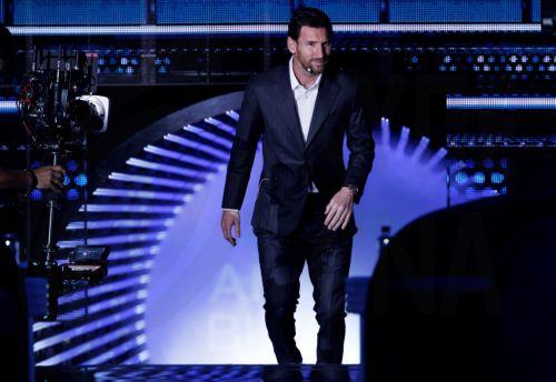 Η Μπαρτσελόνα θα ανεγείρει άγαλμα του Μέσι έξω απ’ το ανακαινισμένο «Καμπ Νου»