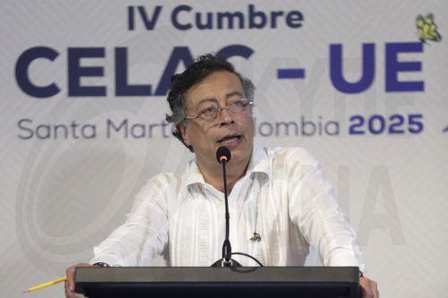 Διαψεύδει συνεργασία αρχών με αντάρτες ο Πρόεδρος της Κολομβίας