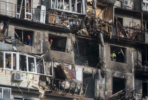 Ισχυρές εκρήξεις στην πρωτεύουσα της Ουκρανίας, μεταδίδει το Γαλλικό Πρακτορείο