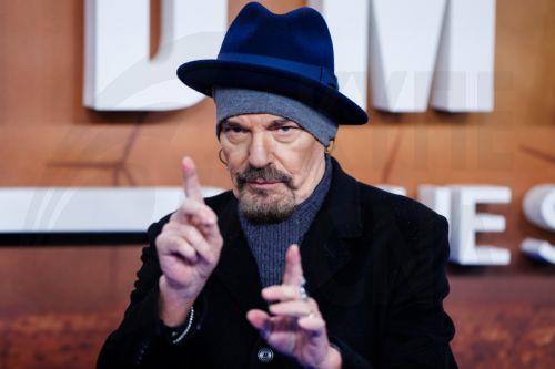 Οι Μπίλι Μπομπ Θόρντον και Αριάνα Γκρίνμπλατ πρωταγωνιστούν στην ταινία «Somedays»