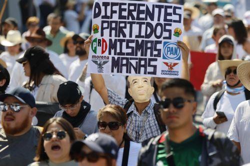 Δεκάδες τραυματίες σε διαδήλωση στην πρωτεύουσα του Μεξικού