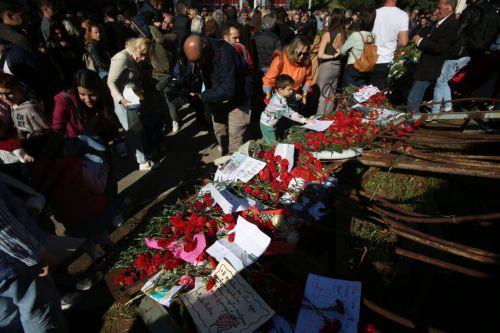 To Πολυτεχνείο διαχρονικό σύμβολο αντίστασης και αγώνα είπε η ΠτΒ