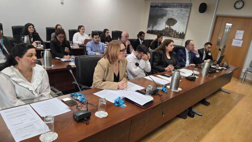 Πρόταση νόμου για μητρώο δωρεών και εισφορών προς το Κράτος συζήτησε η Επιτροπή Θεσμών