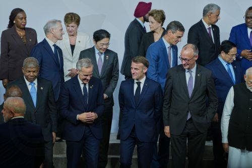 Εμπόριο και ορυκτά στο μενού της Συνόδου Ευρώπης-Αφρικής, στο φόντο η Ουκρανία