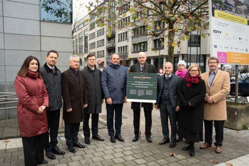 Συμβολική δεντροφύτευση στις Βρυξέλλες και μετονομασία δρόμου σε Λεωφόρος Διεύρυνσης