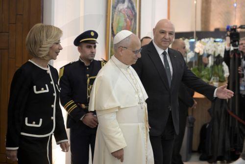 Ο Πάπας Λέων ΙΔ κάλεσε τους Λιβανέζους να μείνουν στη χώρα τους