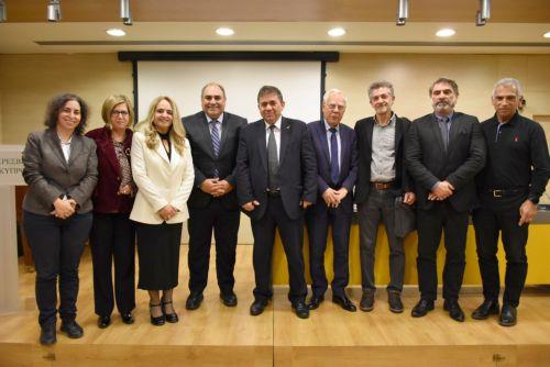 Εσπερίδα στην Αθήνα για εκπαίδευση στην Κύπρο κατά την περίοδο του αγώνα της ΕΟΚΑ